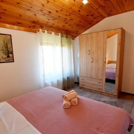 Apartment Peric *