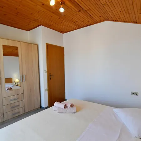 Peric Apartment *