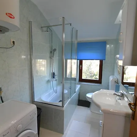 佩里奇公寓酒店 * 奥帕提亚